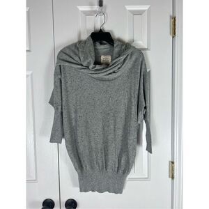 Between You & Me Womens Grey Sweater Size XS